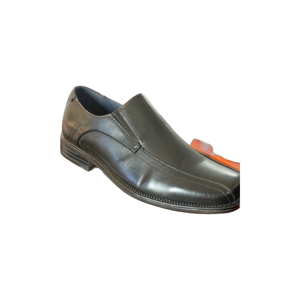 NWT Bruno Marc Black Dress Shoes so 9